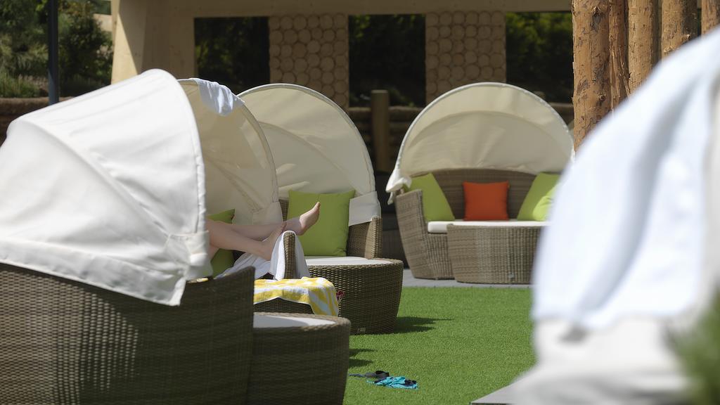 Alpina Zillertal . Family Lifestyle Kinderhotel Fuegen Exterior photo