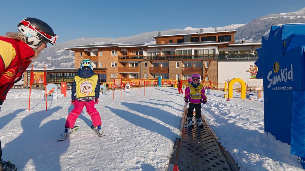 Alpina Zillertal . Family Lifestyle Kinderhotel Fuegen Exterior photo